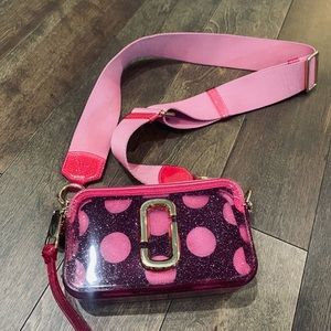 Marc Jacobs Jelly Glitter Snapshot, nice quality crossbody.
